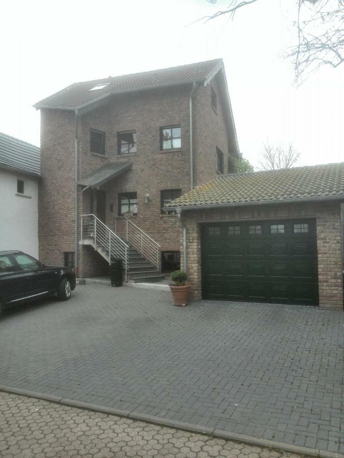 Ferienwohnung Auf Dem Kutzenberg Meckenheim  Ngoại thất bức ảnh